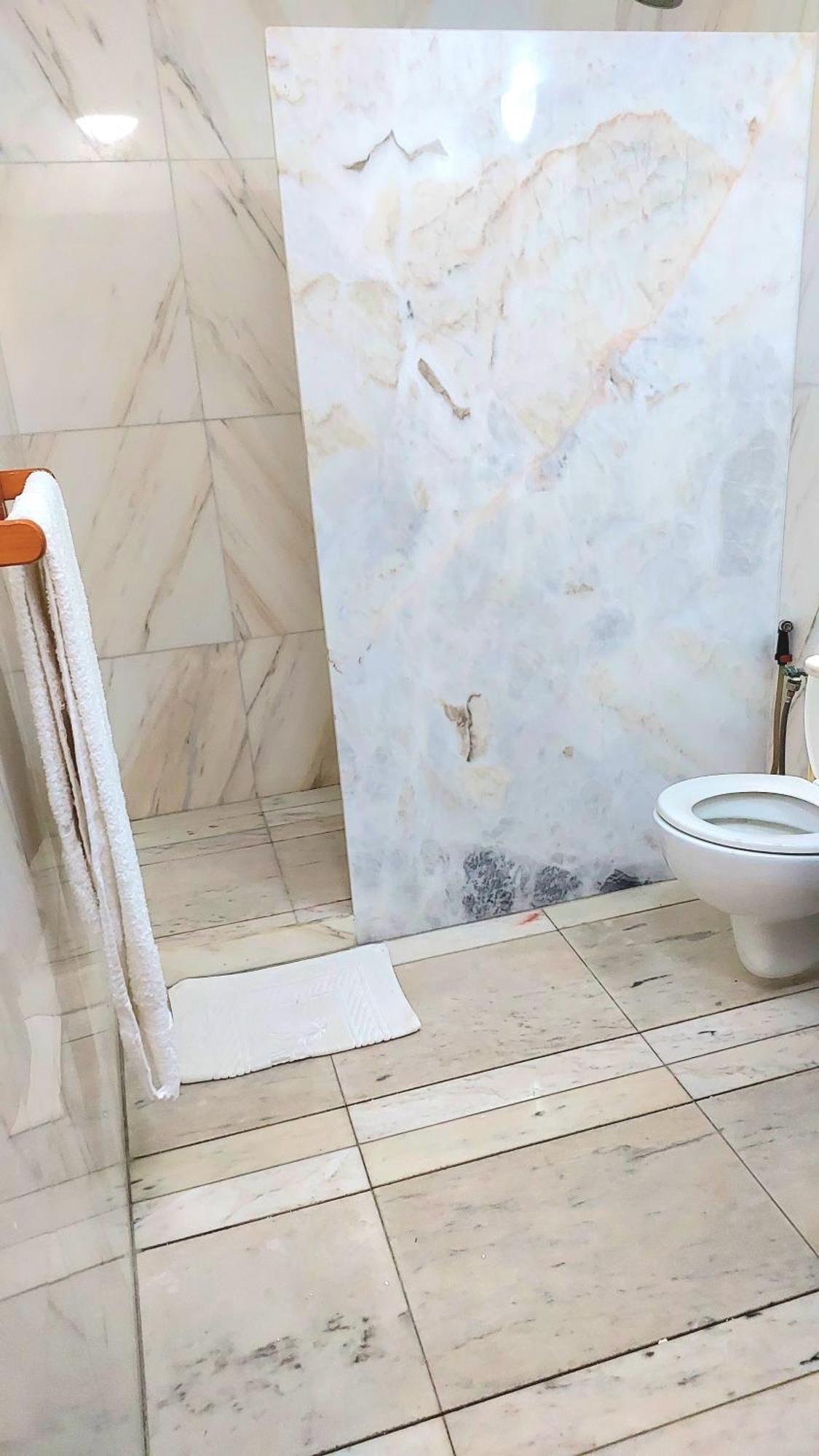 Hotel Иньямбане Экстерьер фото